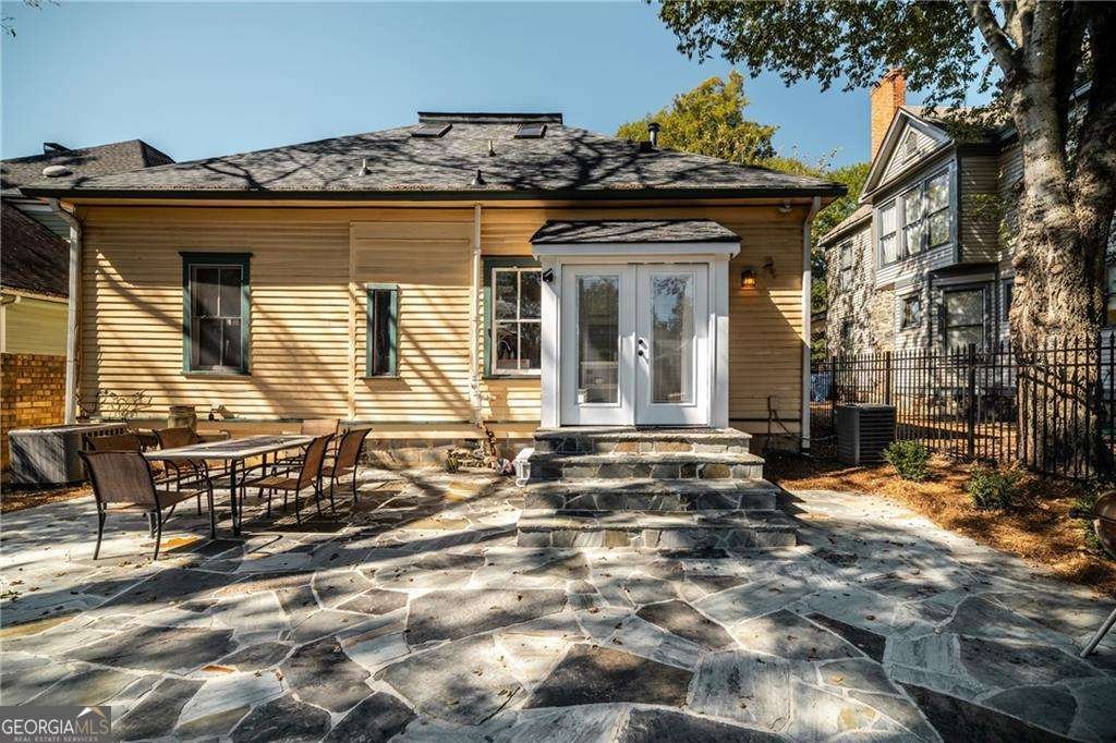 684 Peeples Street Atlanta - 40
