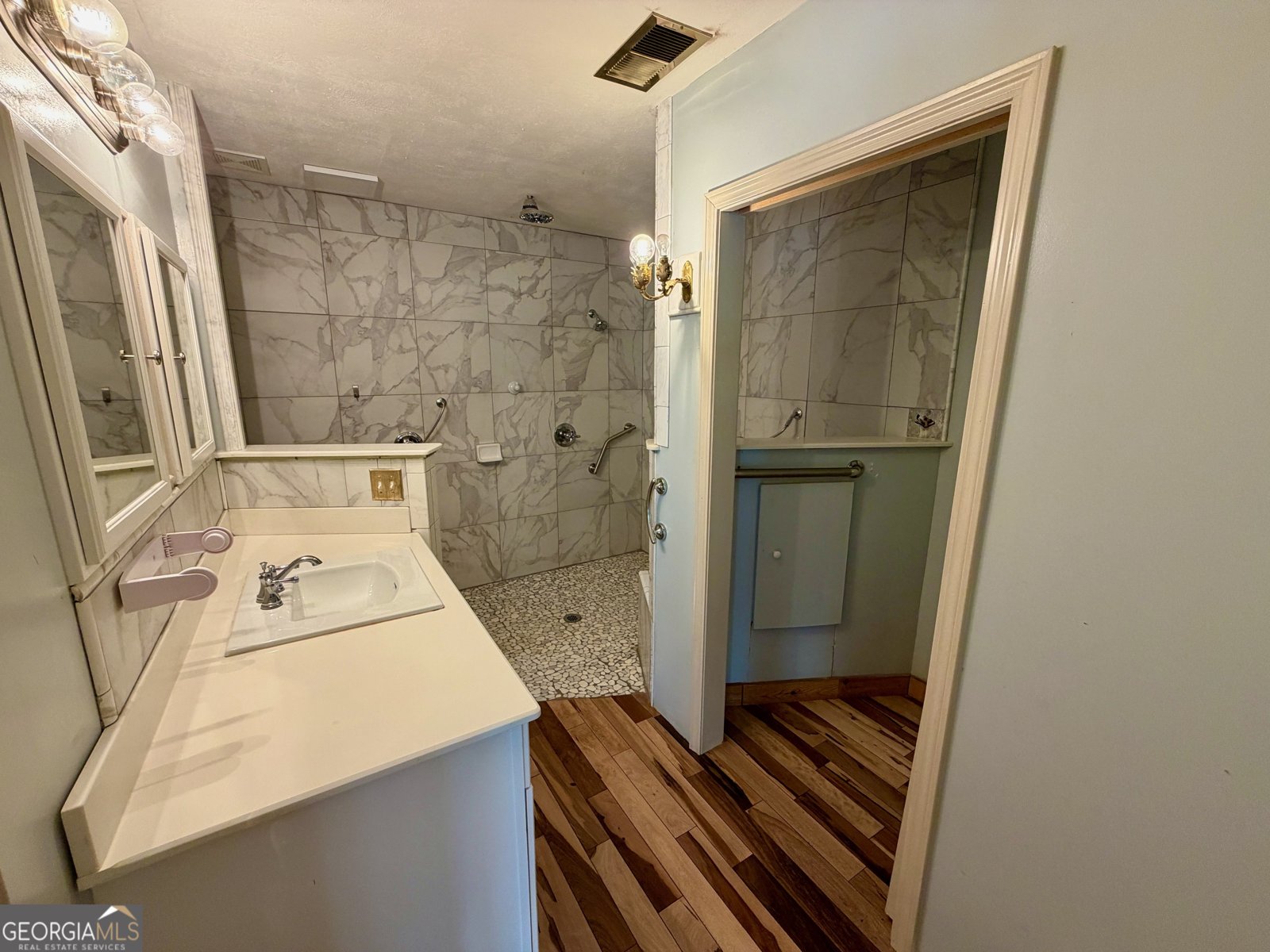 204 Arrowhead Drive Cartersville - 23
