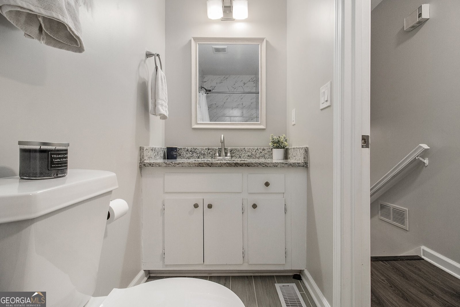 3295 Artesia Drive Clarkston - 23