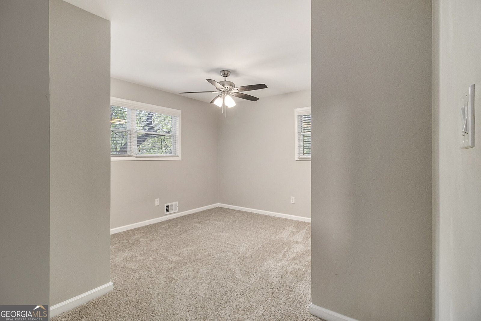3295 Artesia Drive Clarkston - 25