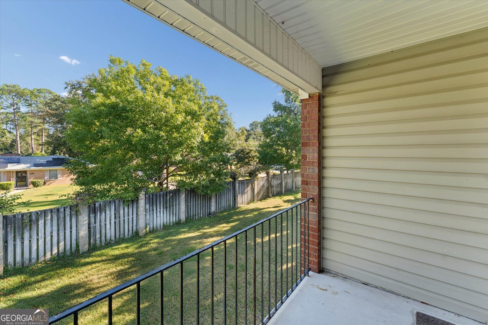 211 Edgewater Road Savannah - 23