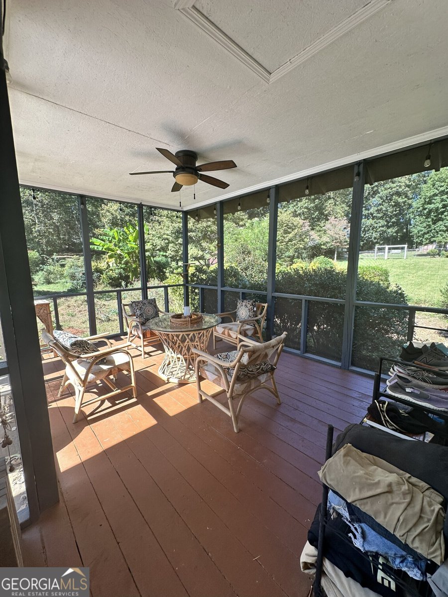 146 LANCELOT Way Lawrenceville - 41