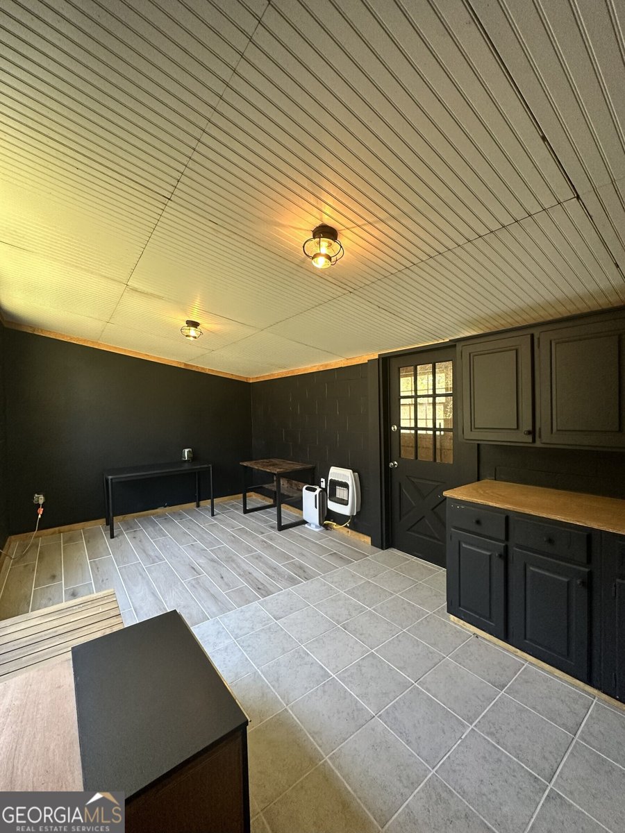 146 LANCELOT Way Lawrenceville - 47