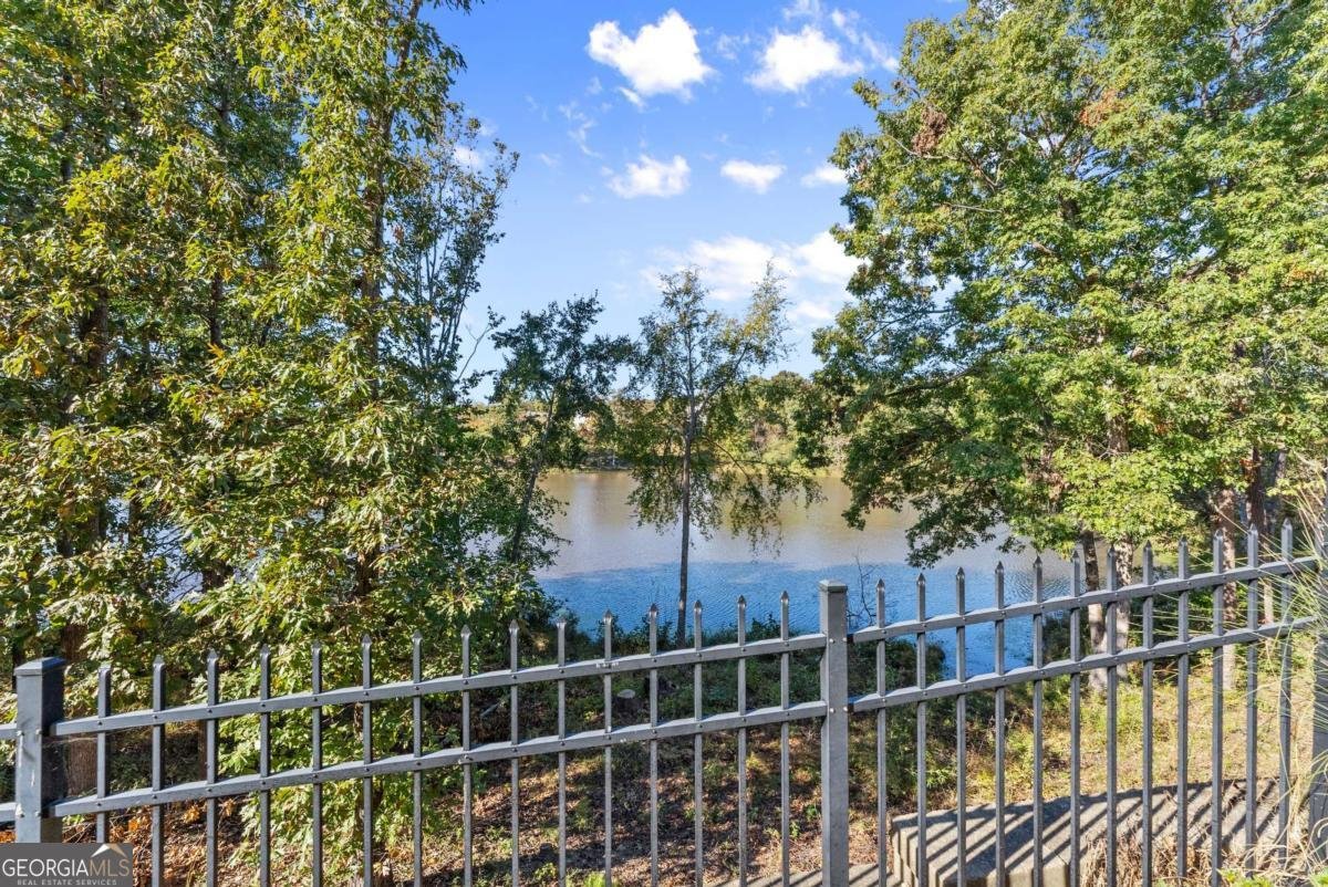 7123 Lake Edge Drive Flowery Branch - 22