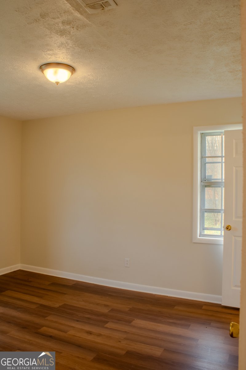 7017 Sun Valley Way Riverdale - 16