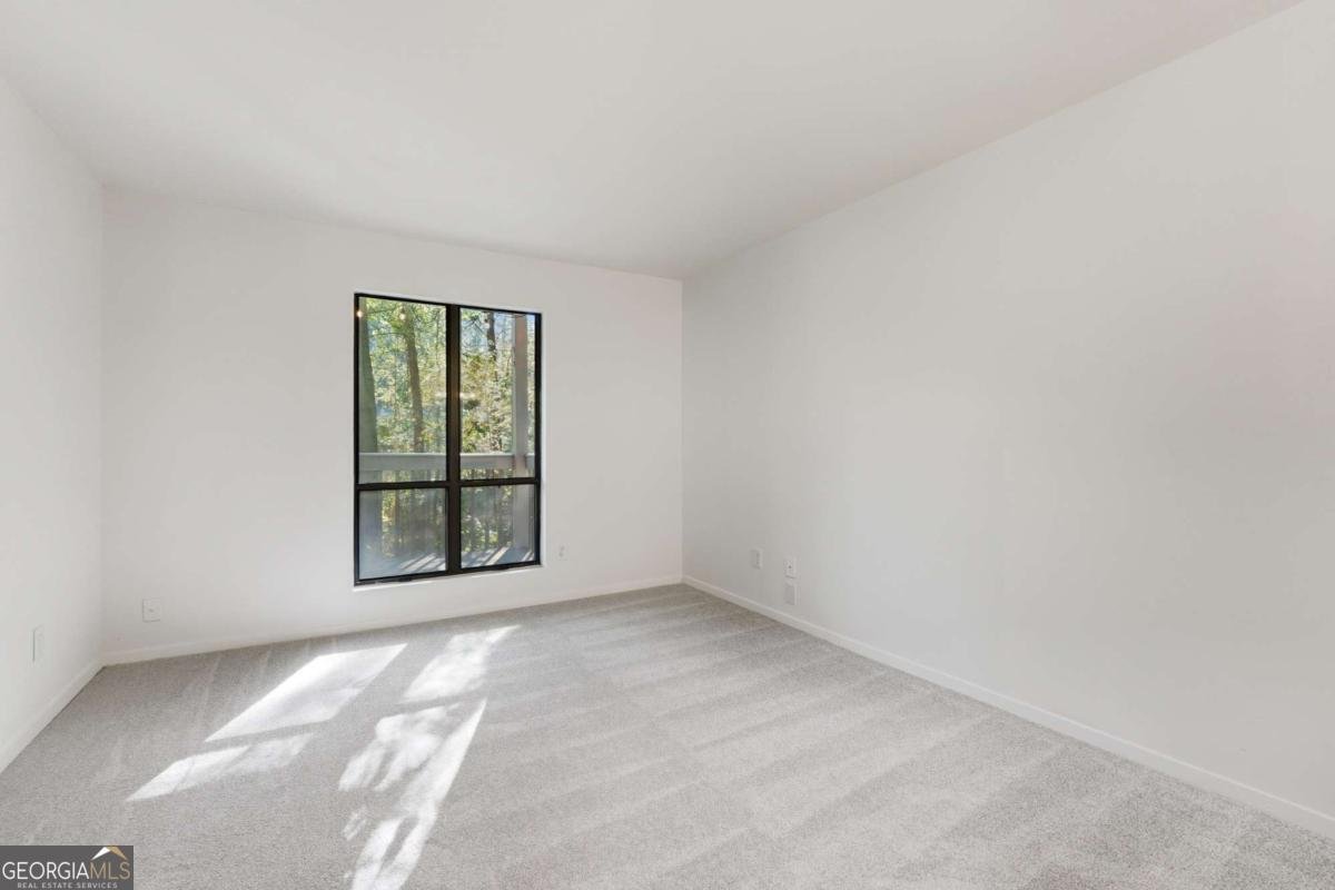 427 Warm Springs Circle Roswell - 10