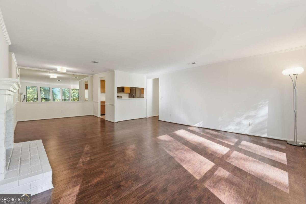 427 Warm Springs Circle Roswell - 14