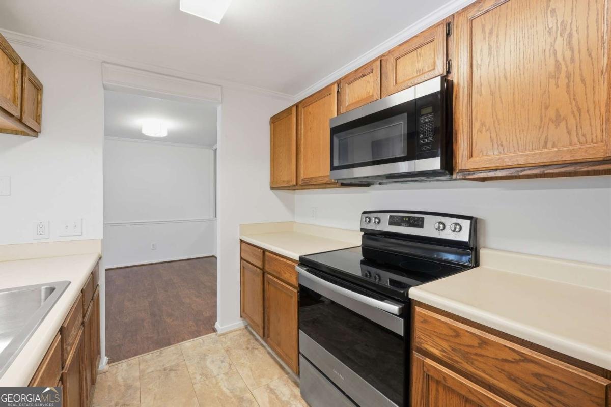 427 Warm Springs Circle Roswell - 7