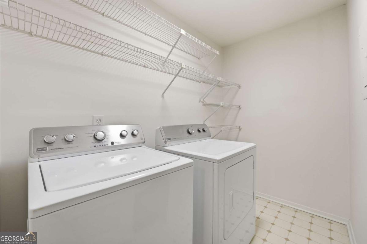 427 Warm Springs Circle Roswell - 9
