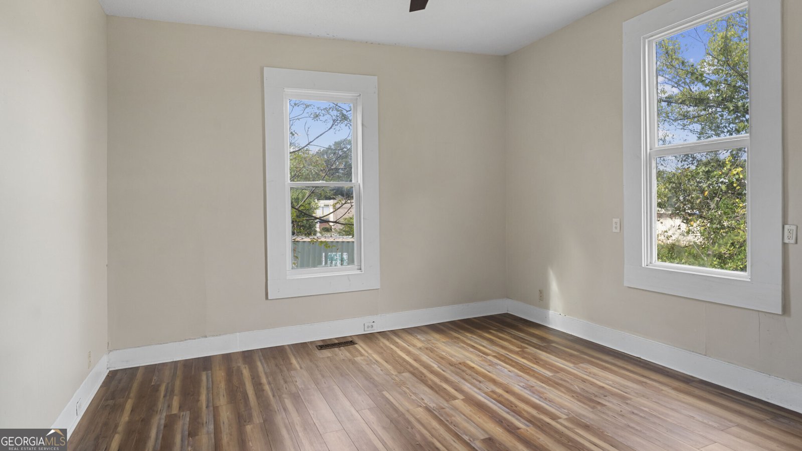 611 Monroe Street Macon - 28