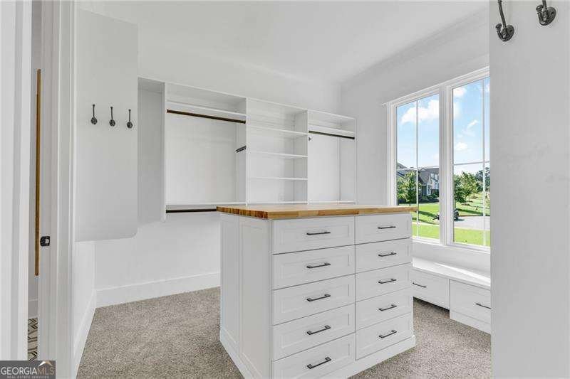 128 Creekview Lane Canton - 53