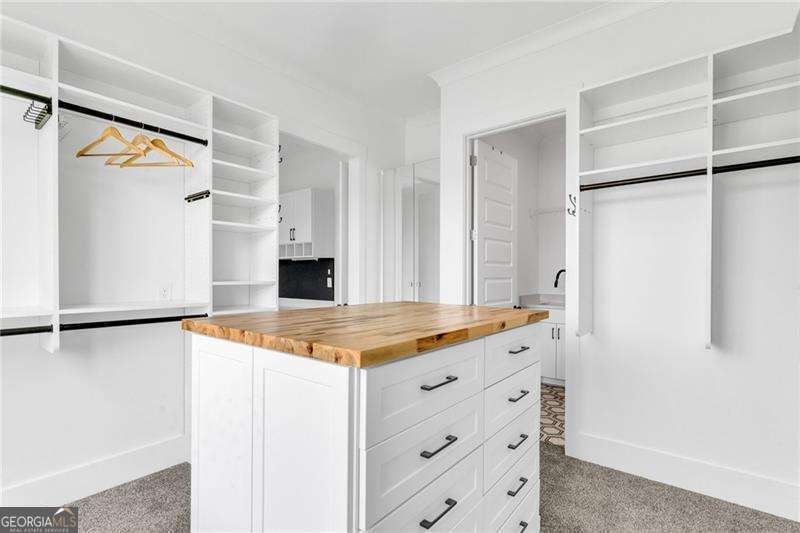 128 Creekview Lane Canton - 54