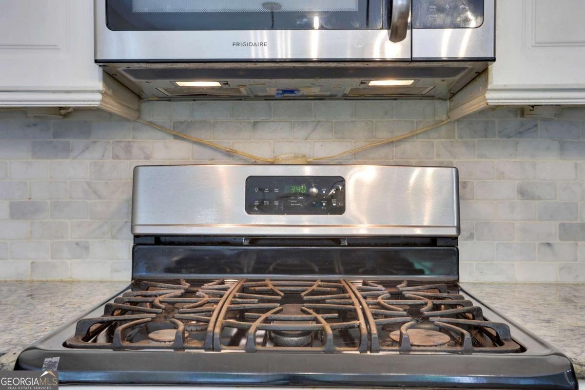 825 River Cove Drive Dacula - 21