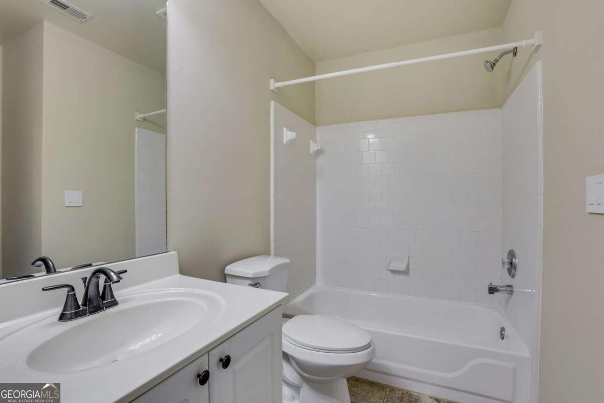 825 River Cove Drive Dacula - 32