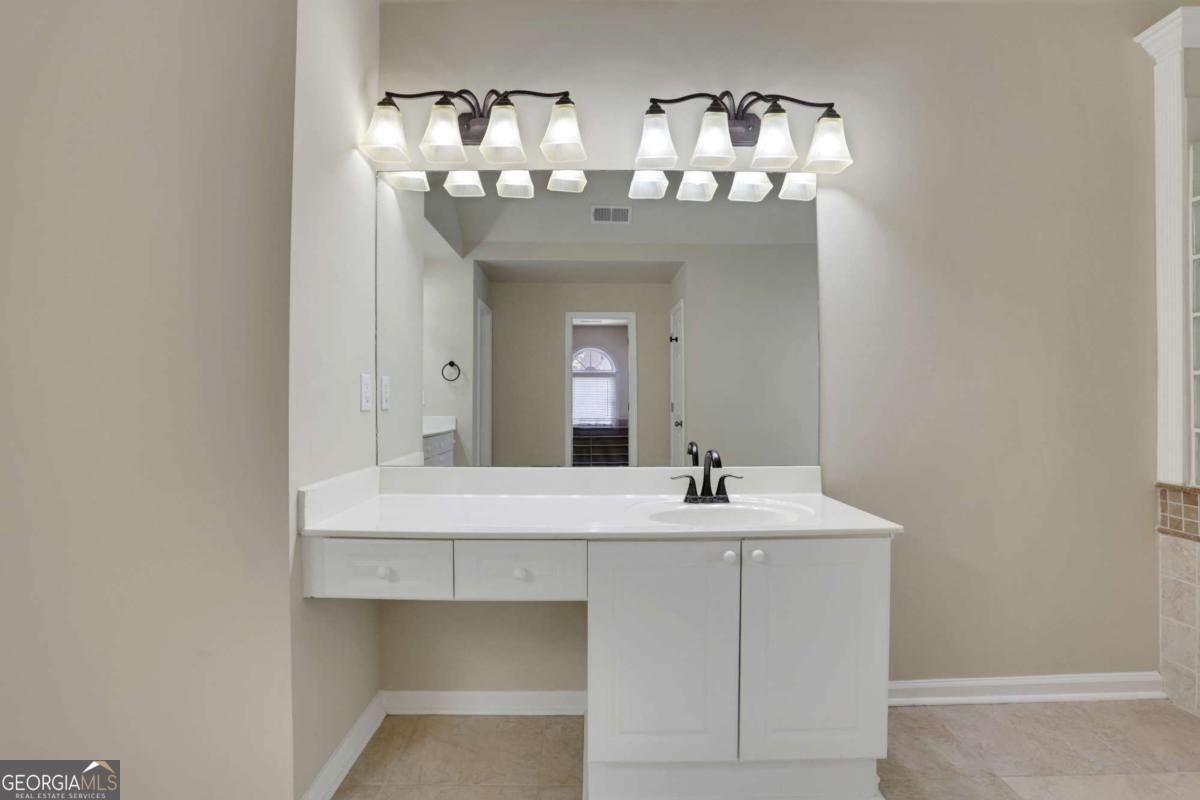 825 River Cove Drive Dacula - 40