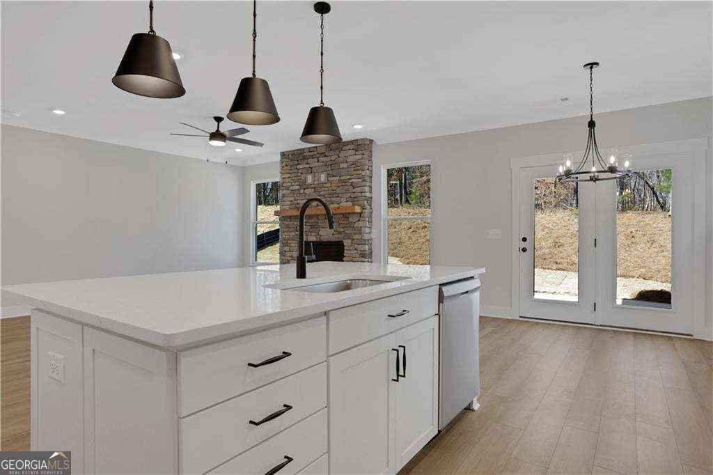 7044 Manchester Drive Flowery Branch - 9