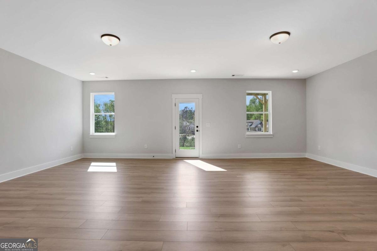 7049 Manchester Drive Flowery Branch - 34