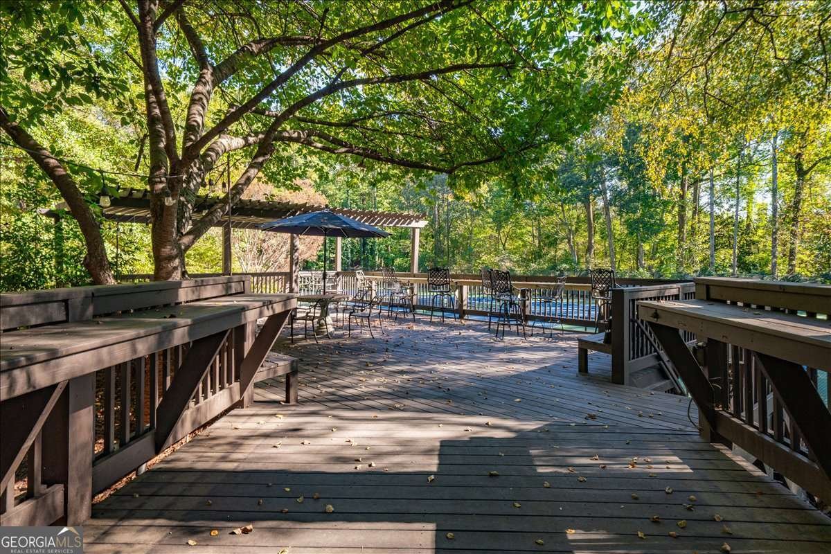 5177 Riverhill Road Marietta - 34