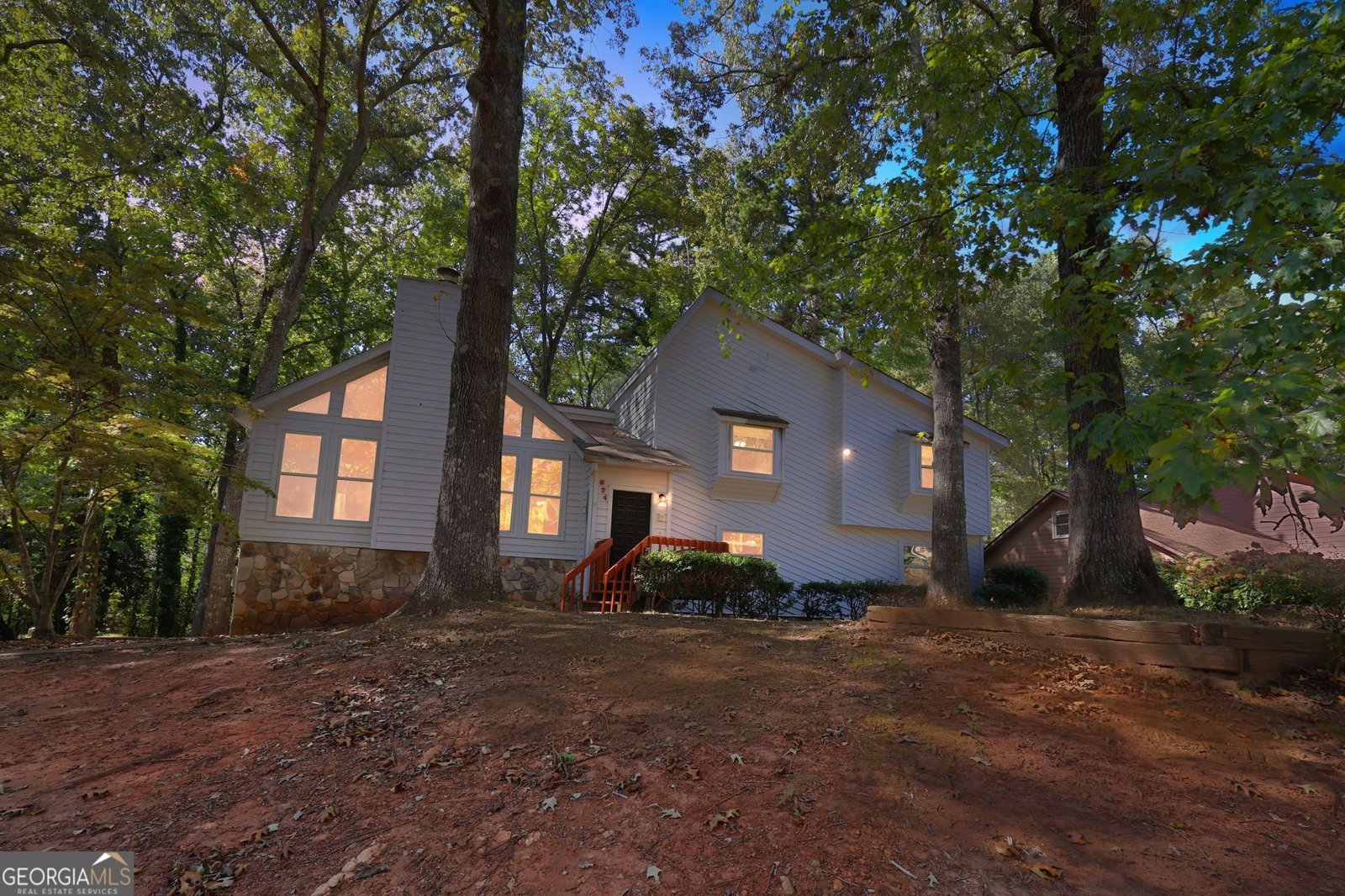824 Post Road Circle Stone Mountain - 1