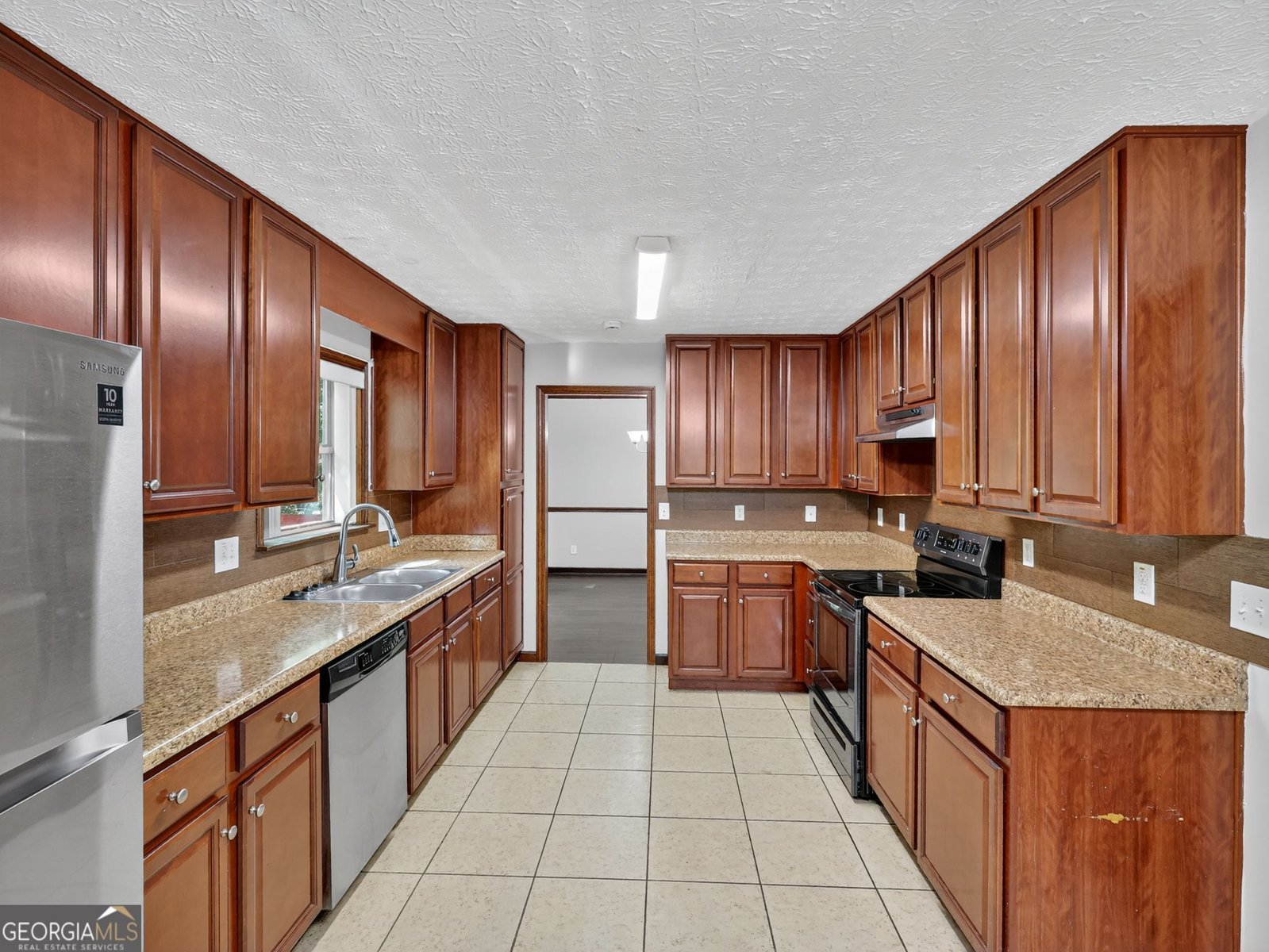 824 Post Road Circle Stone Mountain - 6