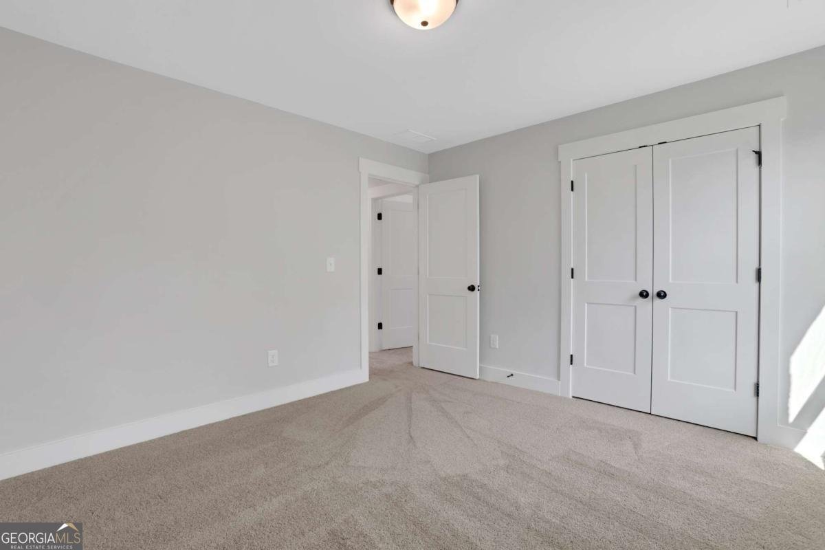 7041 Manchester Drive Flowery Branch - 2