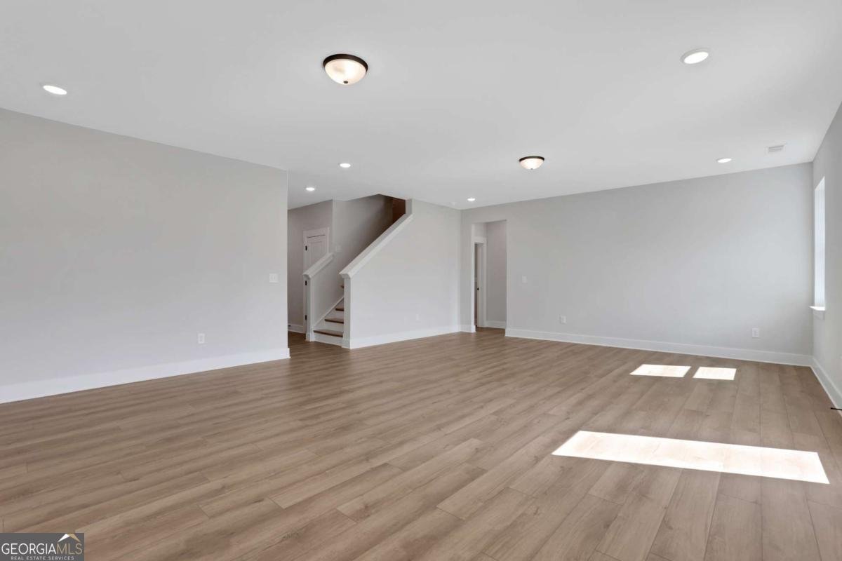 7041 Manchester Drive Flowery Branch - 9