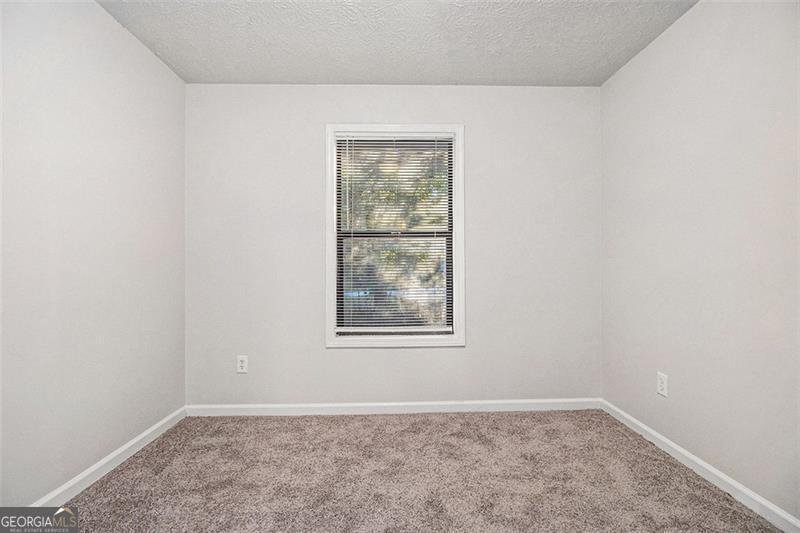 1748 CHARMETH Road Lithonia - 15