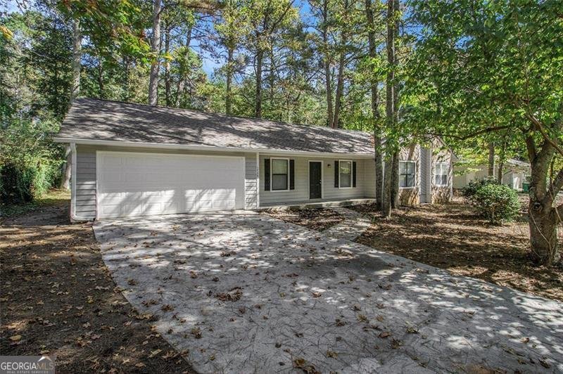 1748 CHARMETH Road Lithonia - 26