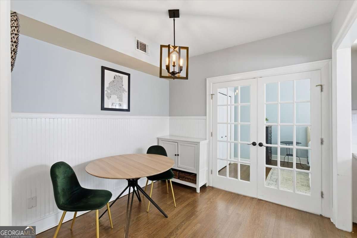 673 Boulevard Atlanta - 1