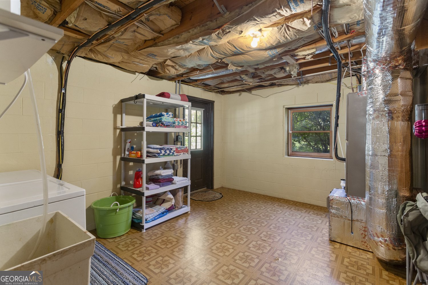 130 Sherry Lane Fair Play - 22