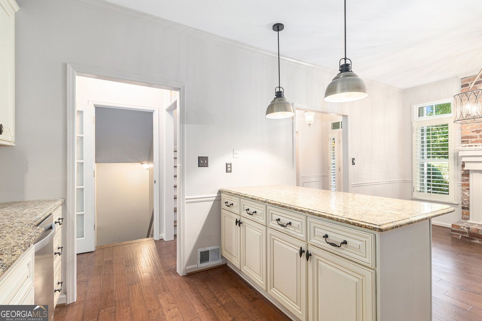 308 River Glen Drive Roswell - 16