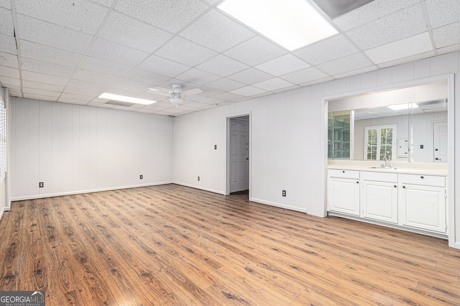 308 River Glen Drive Roswell - 33