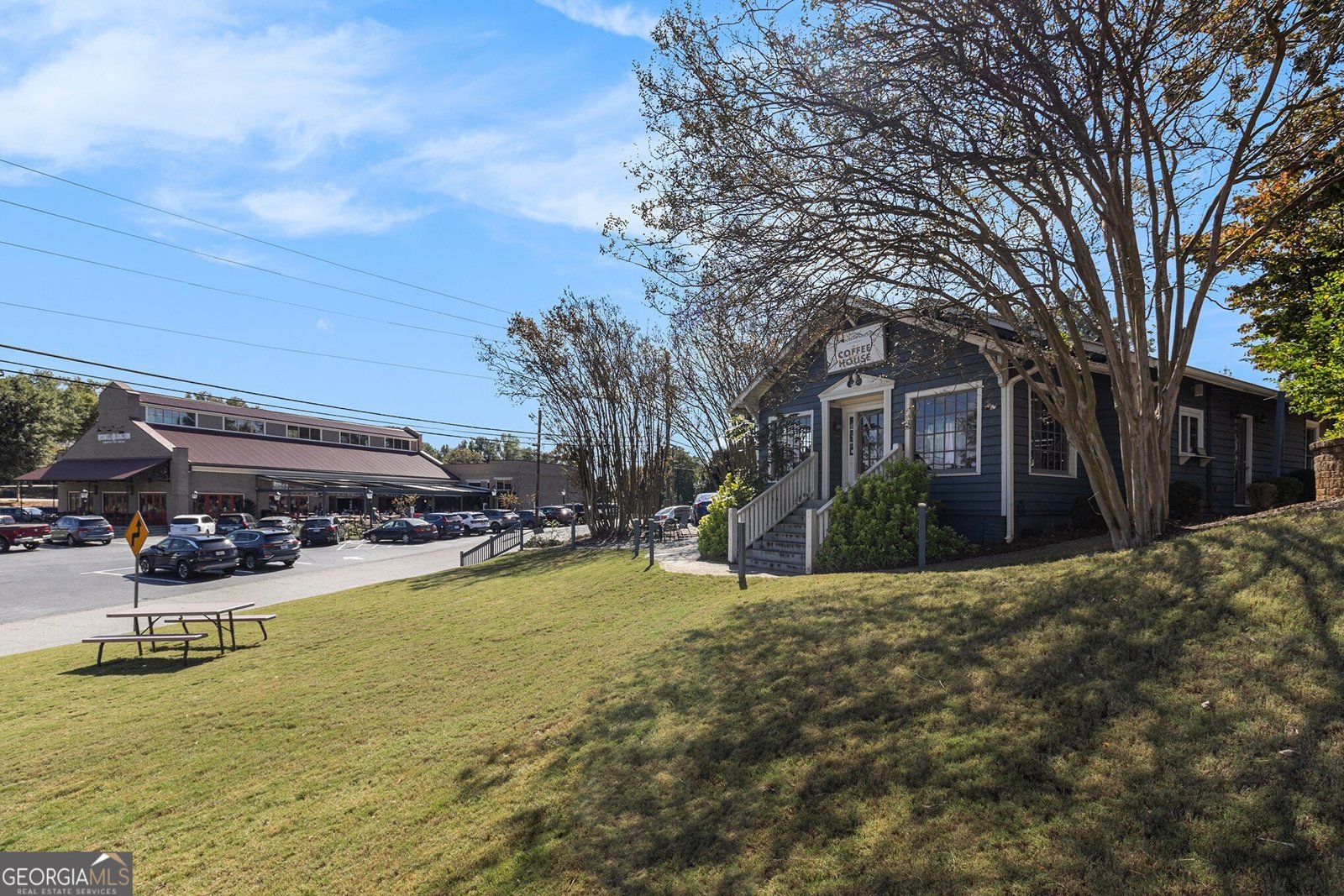308 River Glen Drive Roswell - 43