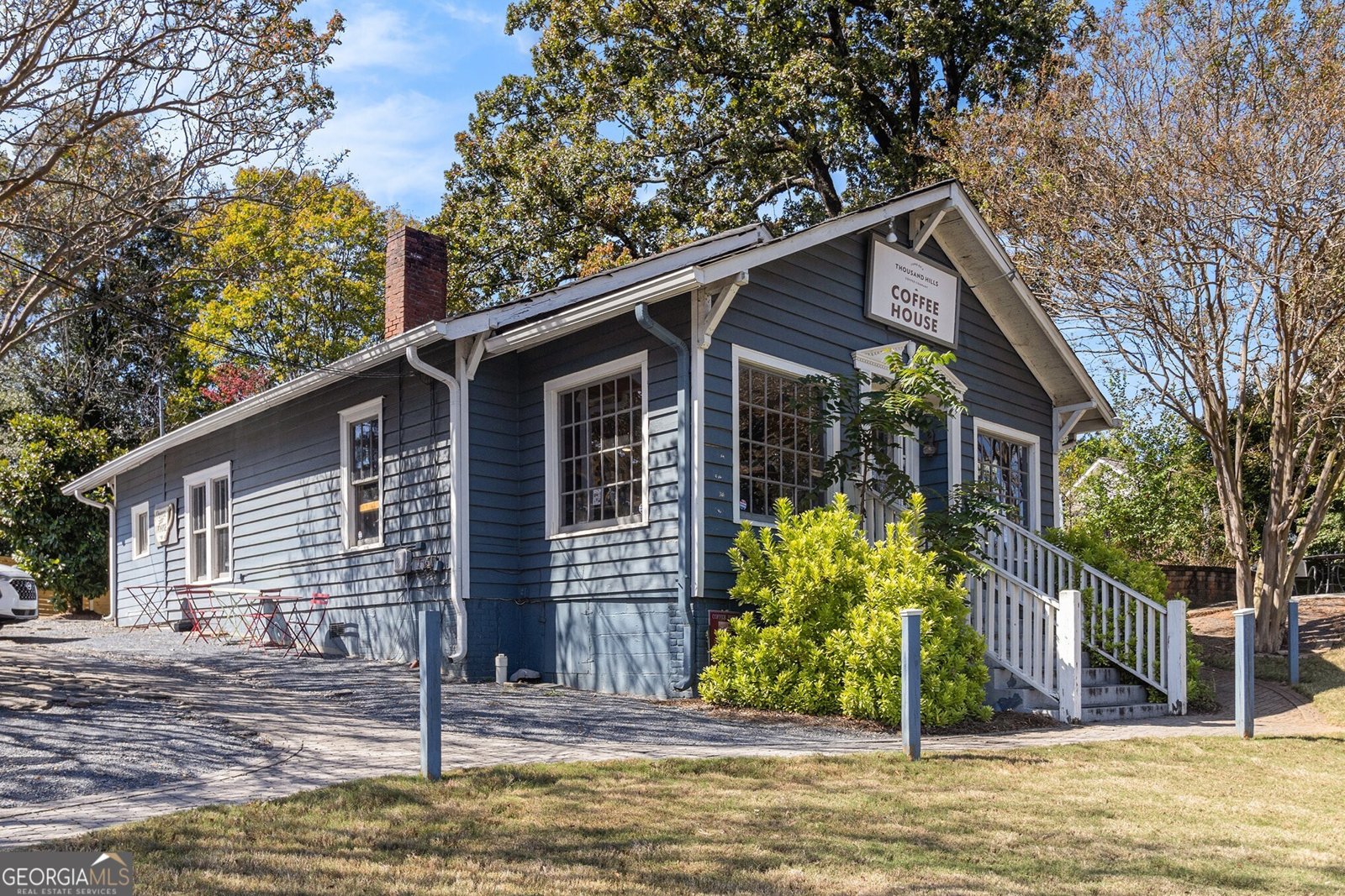 308 River Glen Drive Roswell - 44