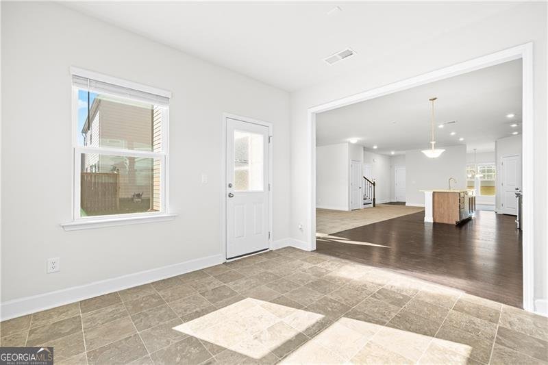 5689 WHEELER RIDGE Road Auburn - 17