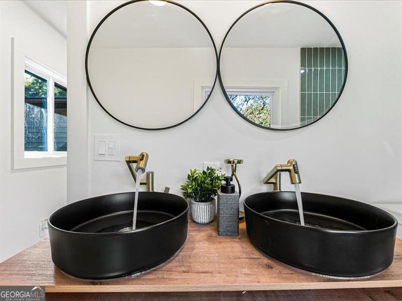 523 Harper Road Atlanta - 32