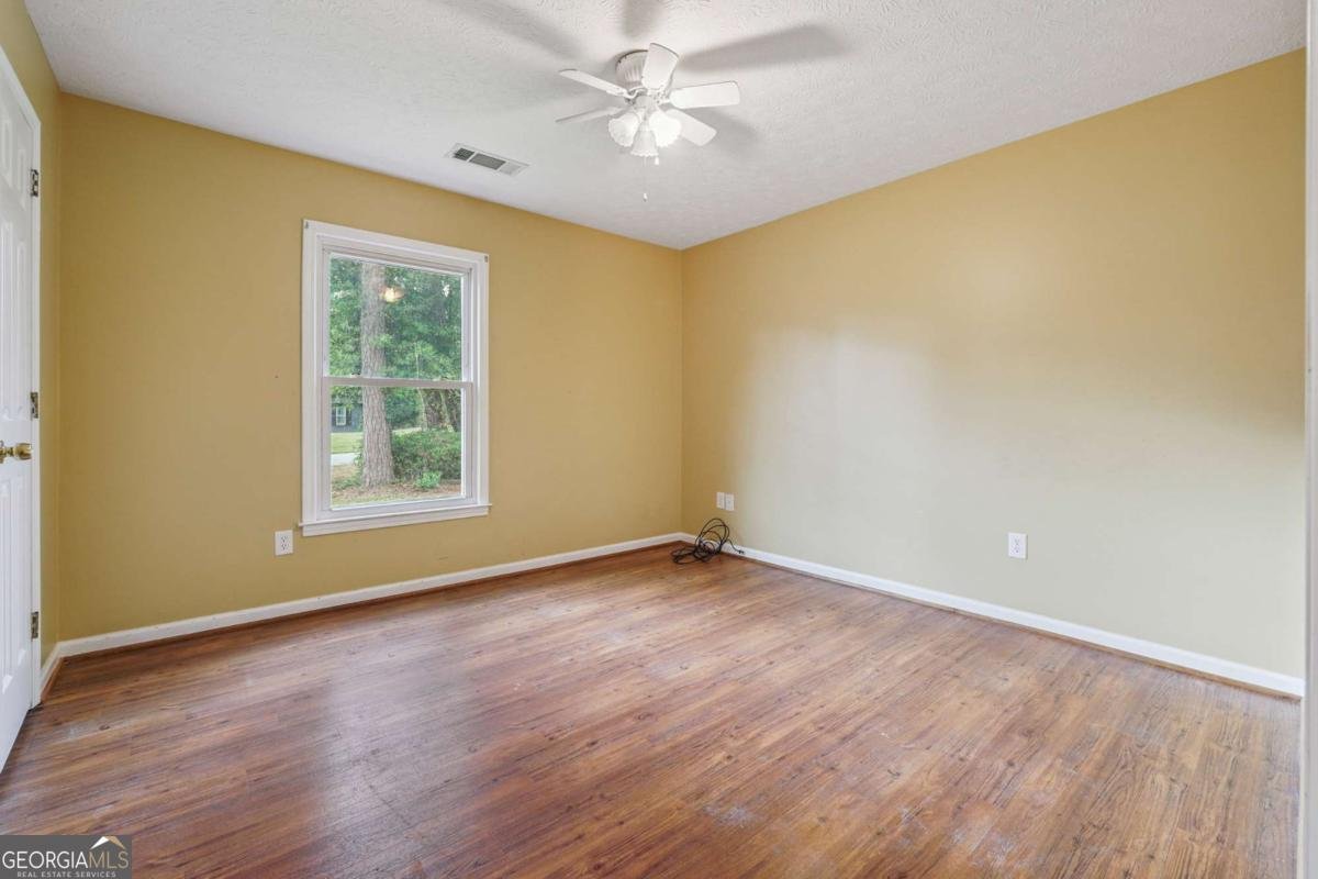 2023 Oak Drive Lawrenceville - 9