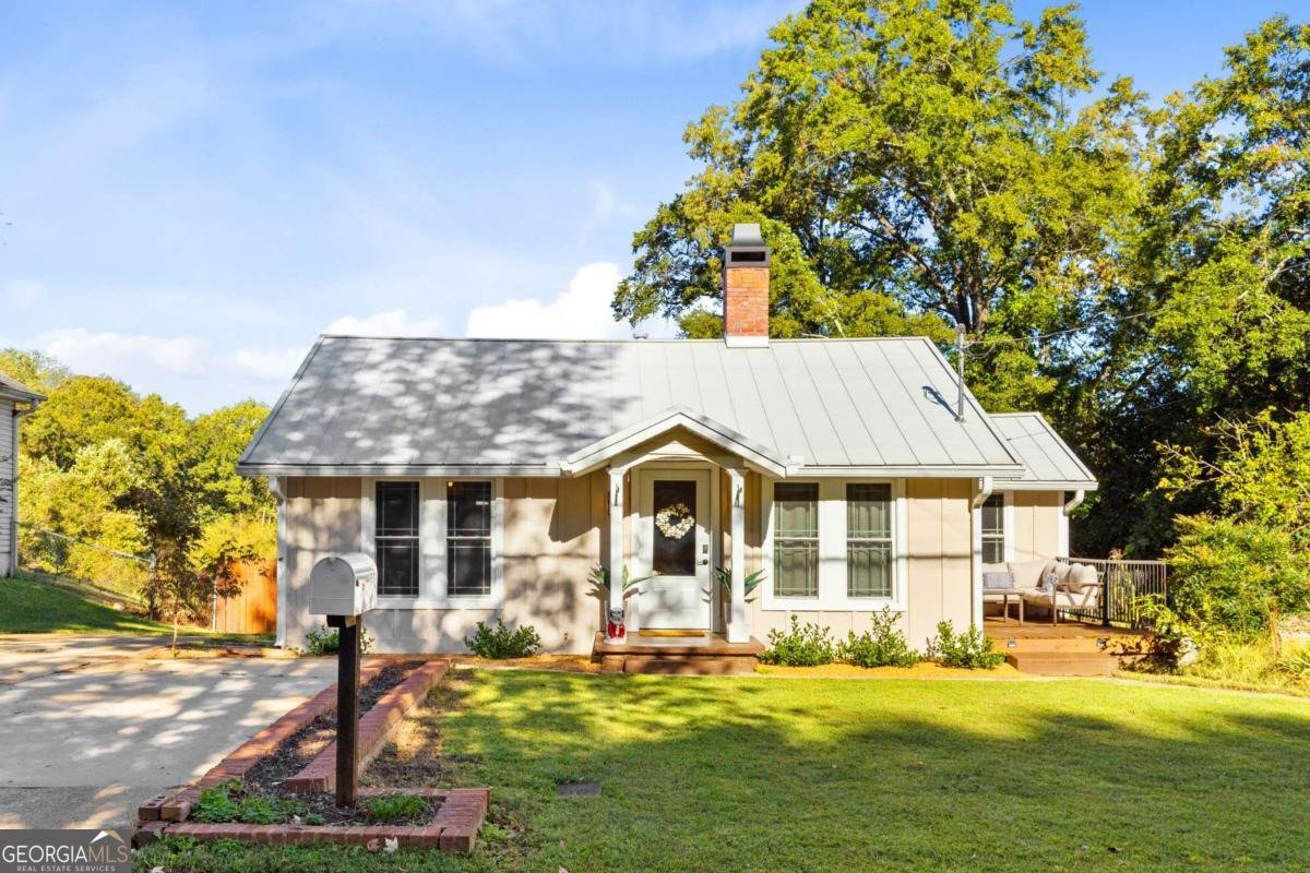 399 Jackson Street Buford - 1