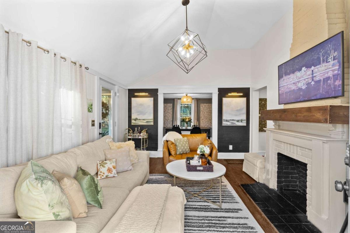 399 Jackson Street Buford - 3