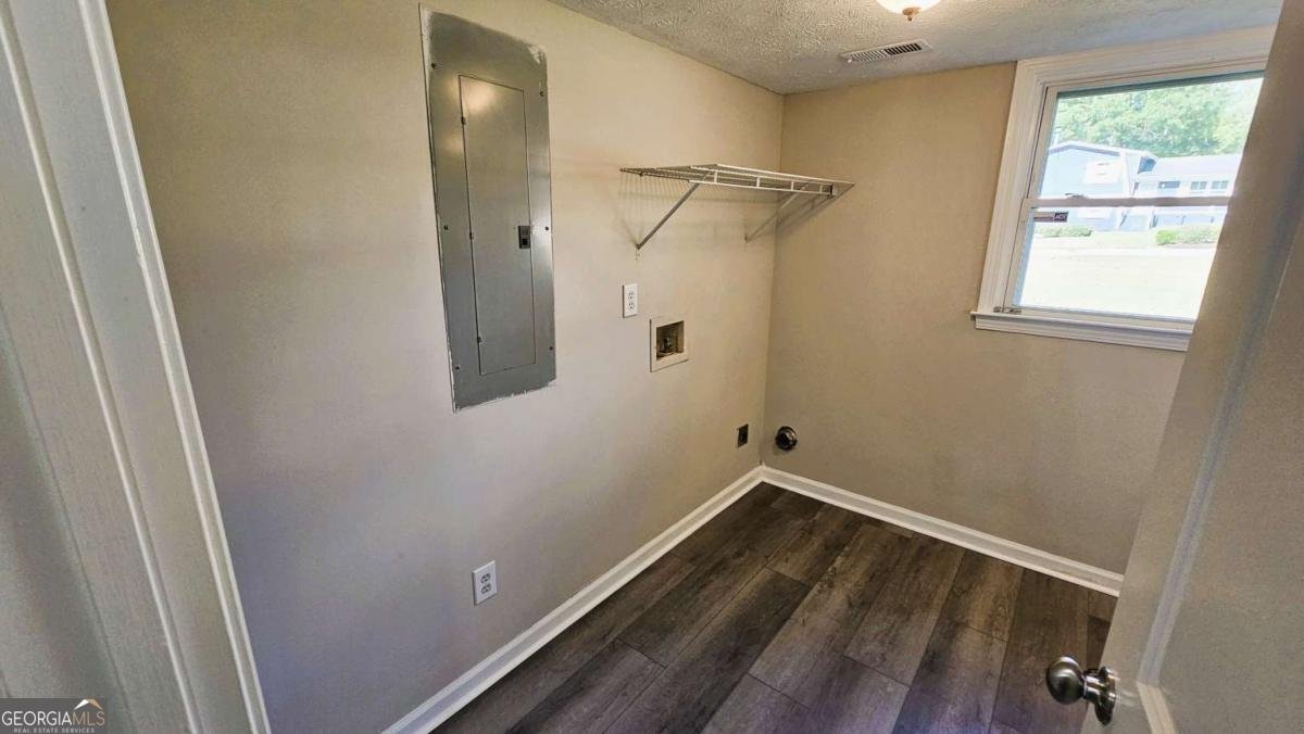 4201 Chatford Cove Tucker - 4