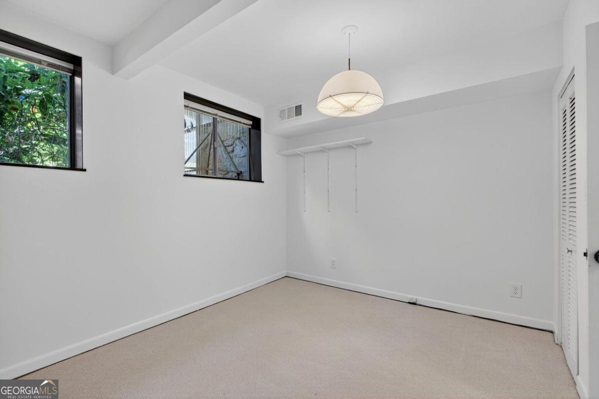 3813 Watkins Place Brookhaven - 32