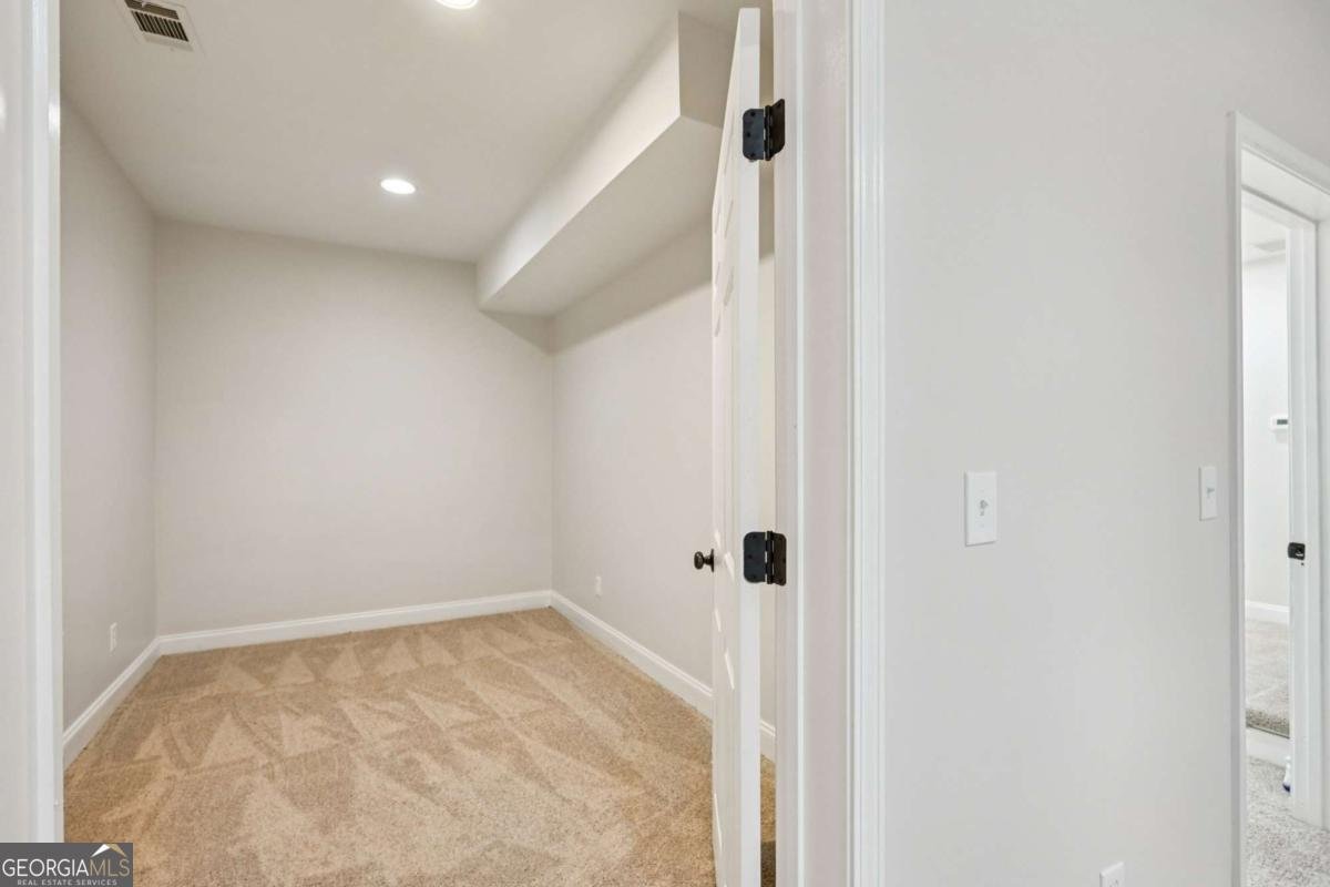 200 Clear Spring Lane Oxford - 41