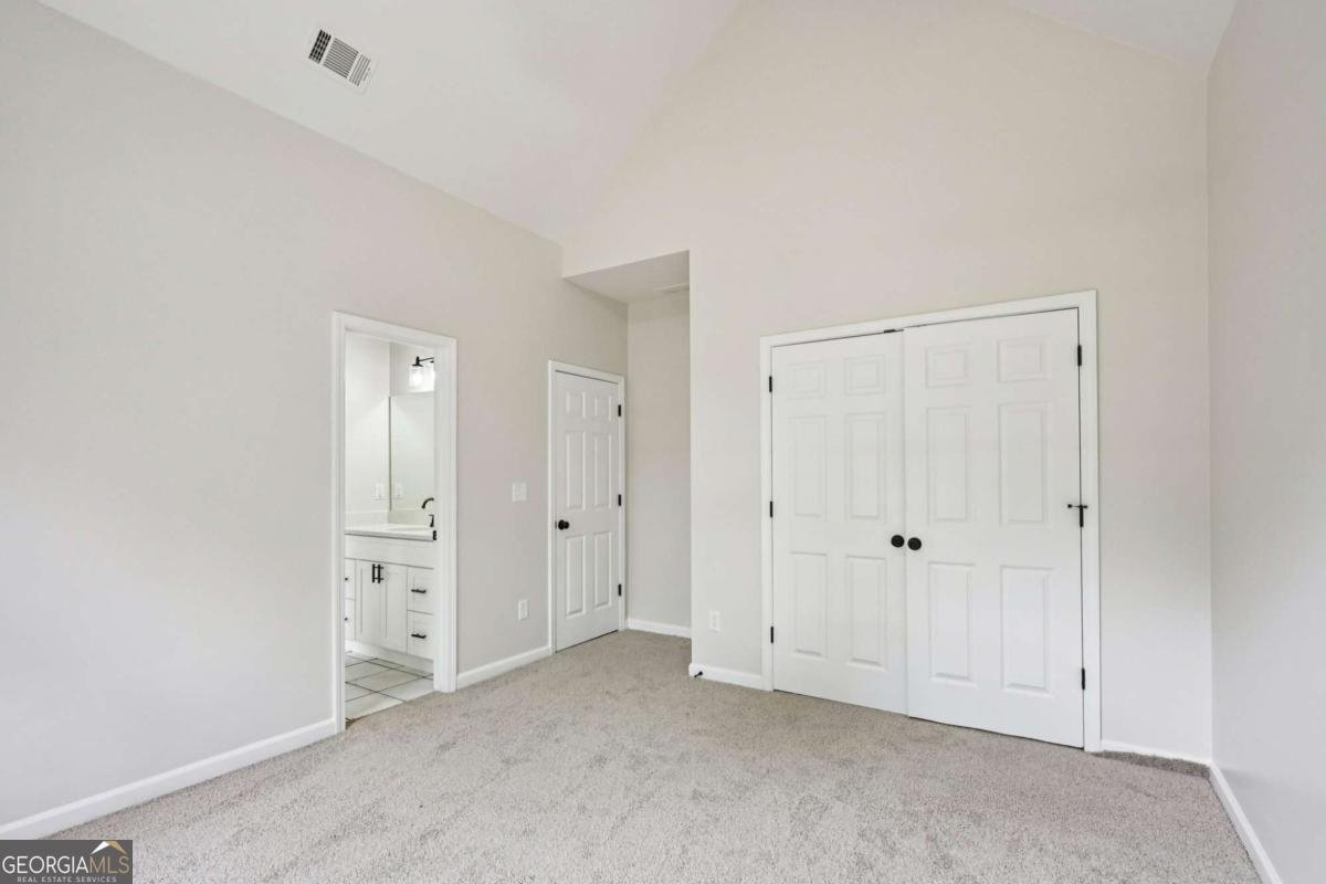 200 Clear Spring Lane Oxford - 5