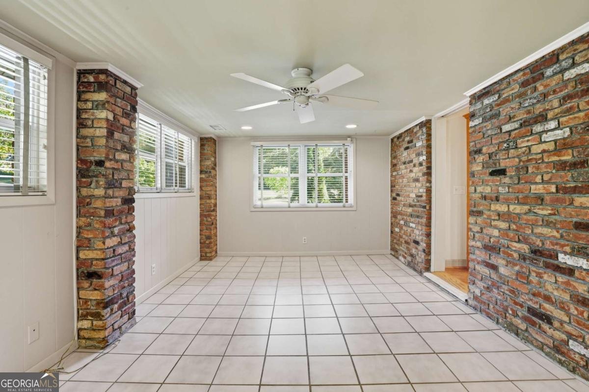 2702 Pangborn Road Decatur - 9