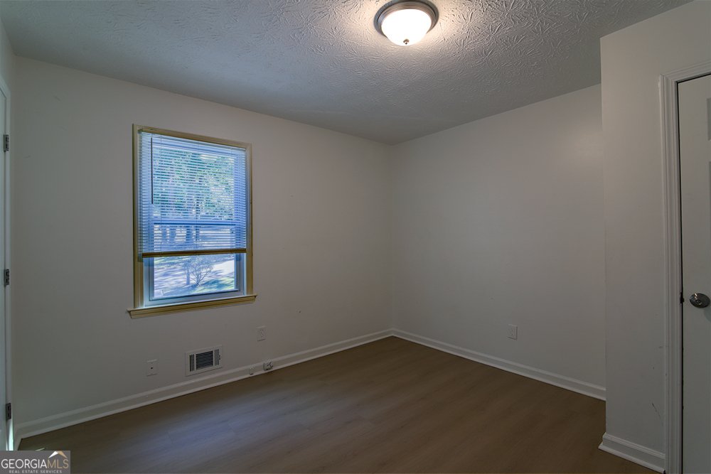 2911 Quinbery Drive Snellville - 12