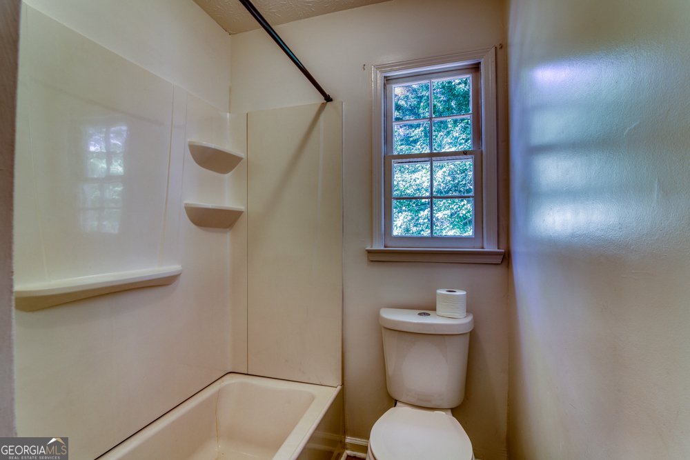 2911 Quinbery Drive Snellville - 23