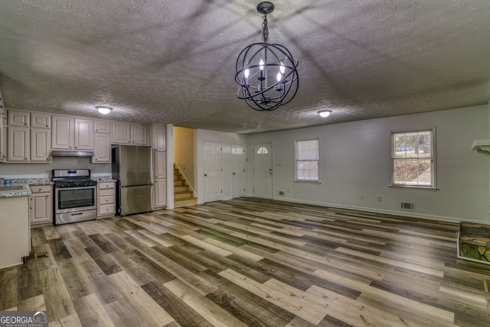 2911 Quinbery Drive Snellville - 6