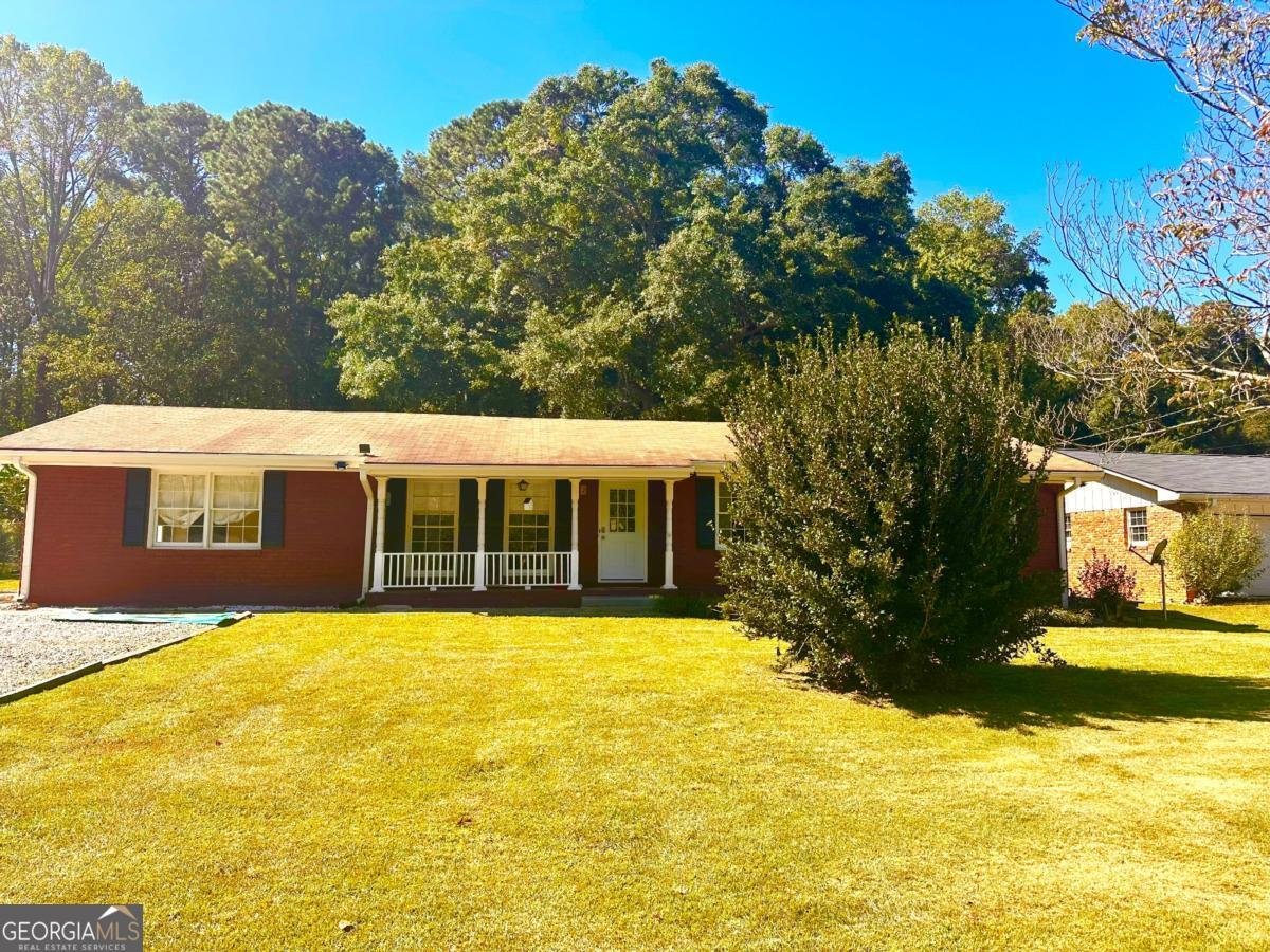 315 Greenwood Drive Lilburn - 4