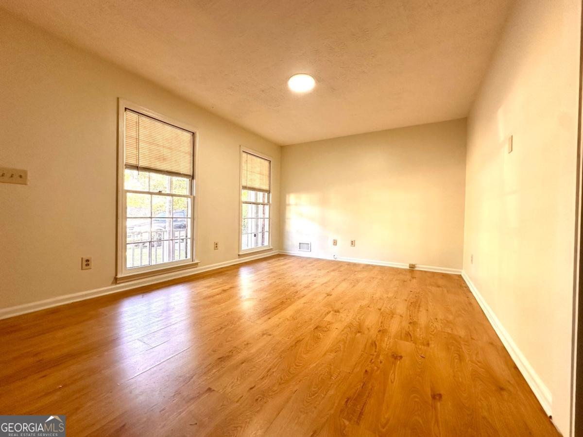 315 Greenwood Drive Lilburn - 6