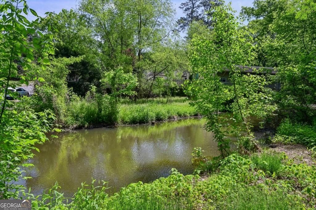 323 Lakemoore Drive Atlanta - 8